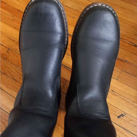 [SOLD] Roots black genuine leather tall boots - Picture 5 of 7